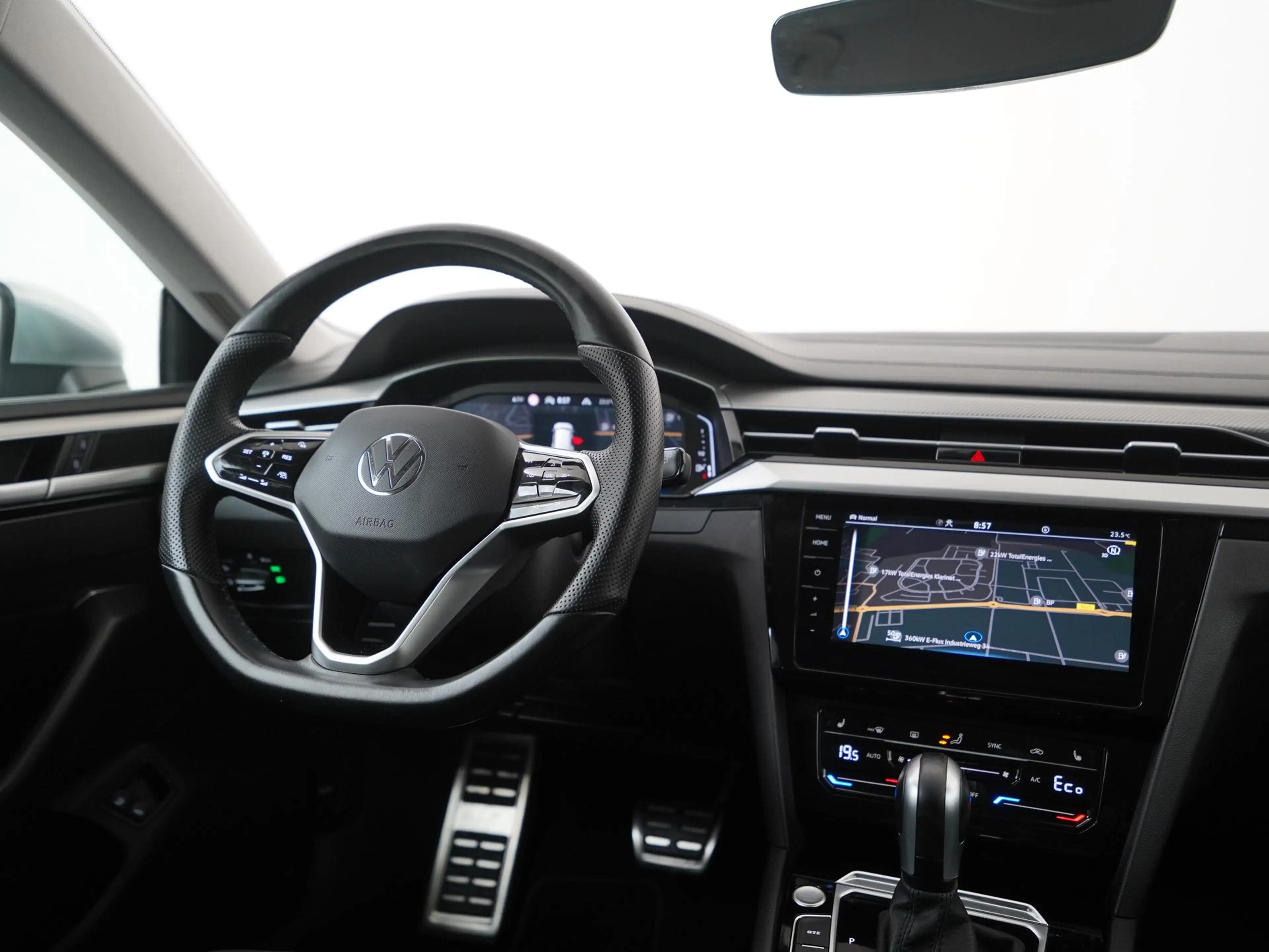 Volkswagen Arteon Shooting Brake 1.4 TSI eHybrid Elegance | Area Vie — photo 6