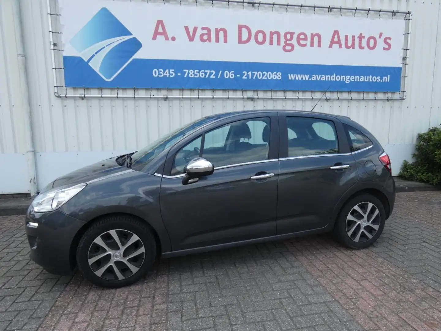 Citroen C3 1.2 VTI COLLECTION,Clima,Navi,Cruise,1e Eignr Grijs - 1