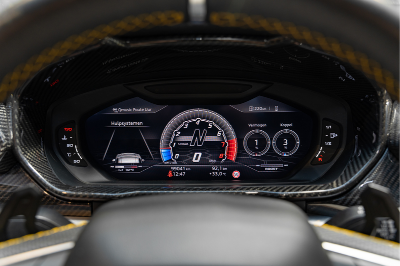 Lamborghini Urus Carbonpakket B&O Massage ACC HUD Urus 4.0 V8 — photo 40