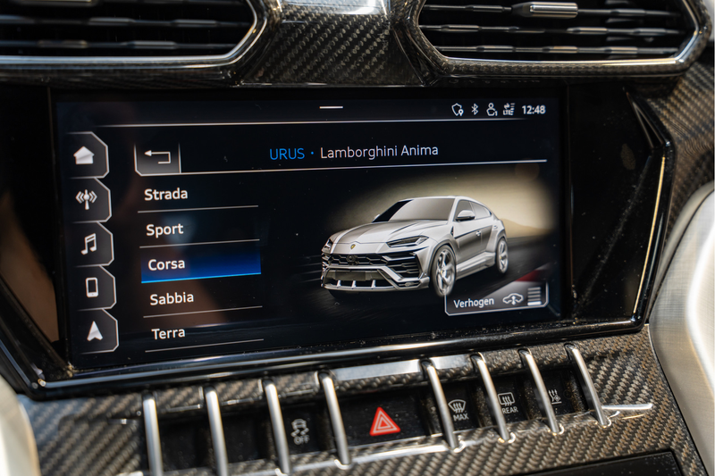 Lamborghini Urus Carbonpakket B&O Massage ACC HUD Urus 4.0 V8 — photo 49