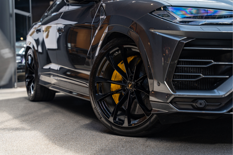 Lamborghini Urus Carbonpakket B&O Massage ACC HUD Urus 4.0 V8 — photo 13
