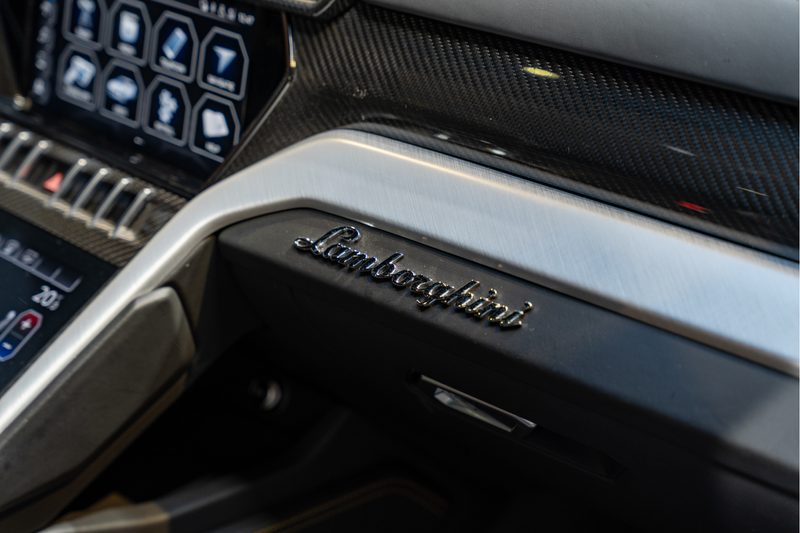 Lamborghini Urus Carbonpakket B&O Massage ACC HUD Urus 4.0 V8 — photo 37