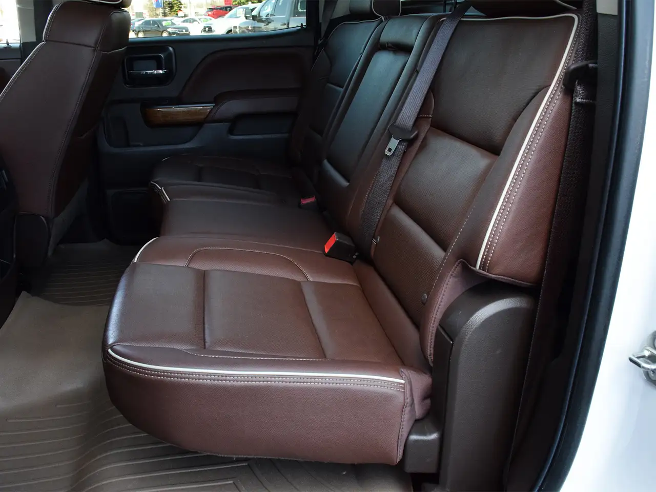 Chevrolet Silverado 1500 снимка Chevrolet Silverado 1500