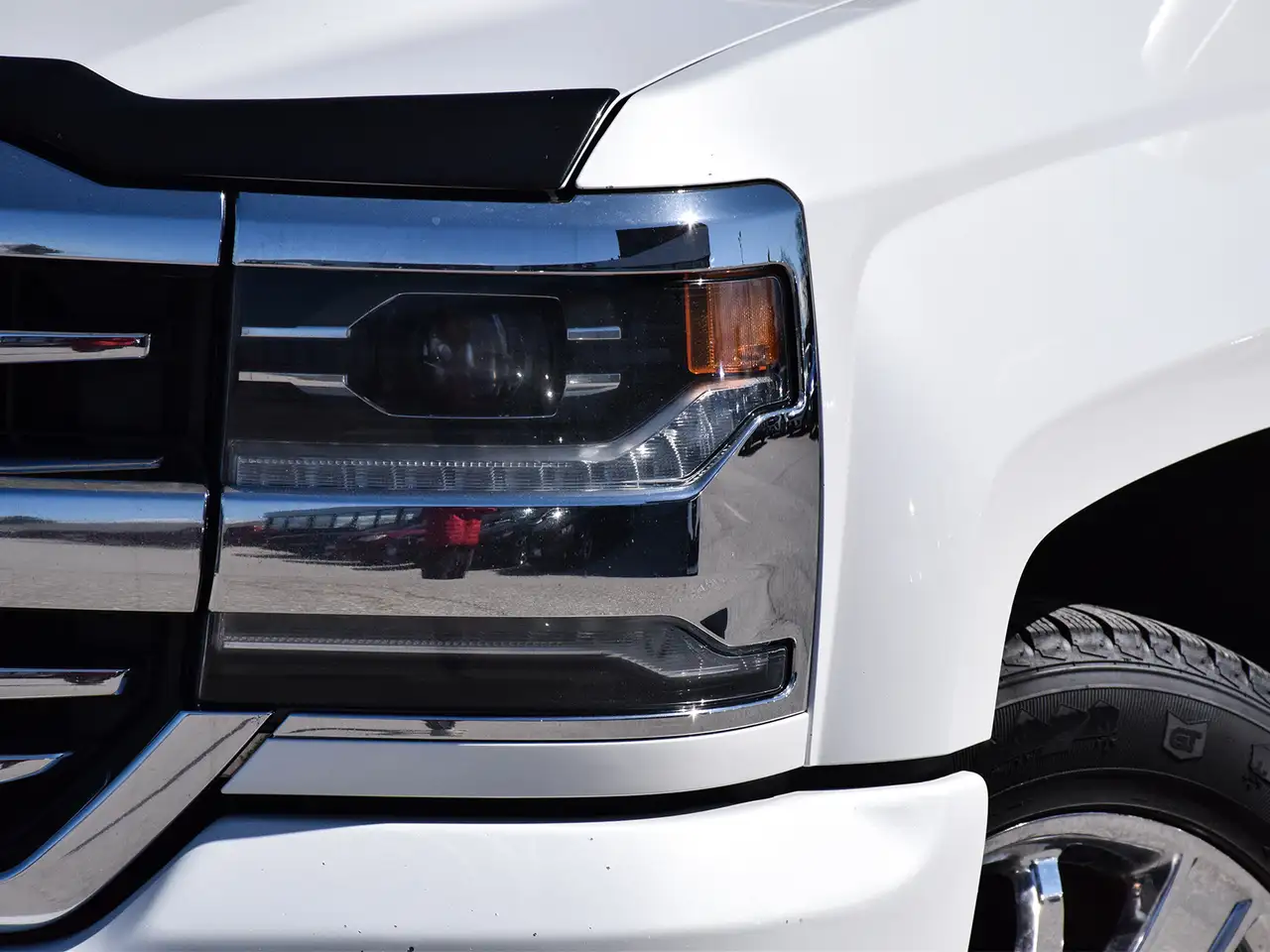 Chevrolet Silverado 1500 снимка Chevrolet Silverado 1500