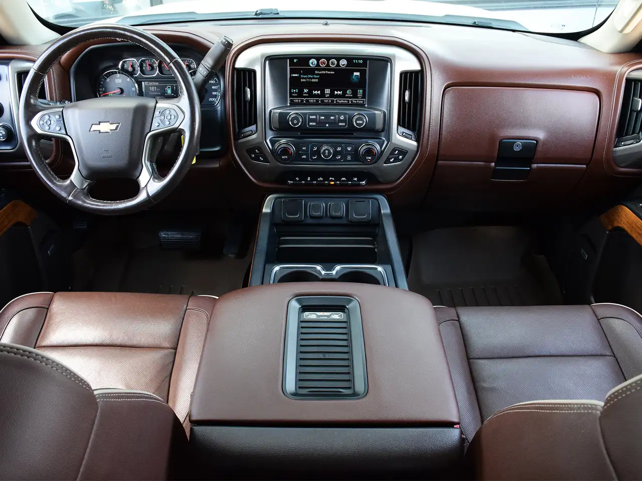 Chevrolet Silverado 1500 снимка Chevrolet Silverado 1500