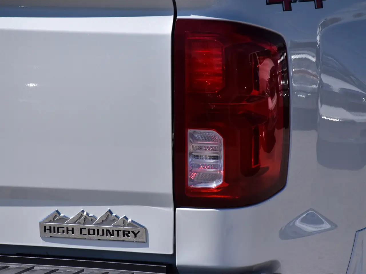 Chevrolet Silverado 1500 снимка Chevrolet Silverado 1500