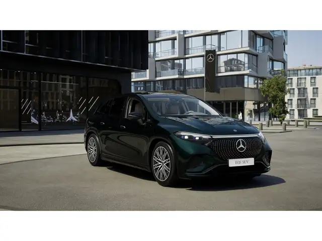 Mercedes-Benz Eqs view 4