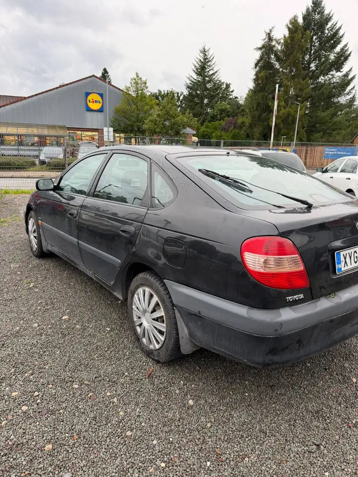 Toyota Avensis 1.6, foto 5