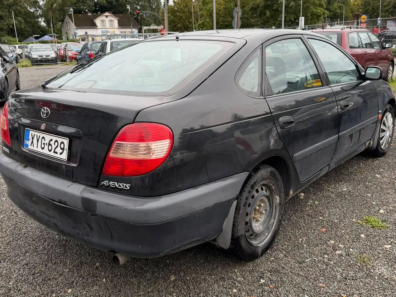 Toyota Avensis 1.6, foto 6