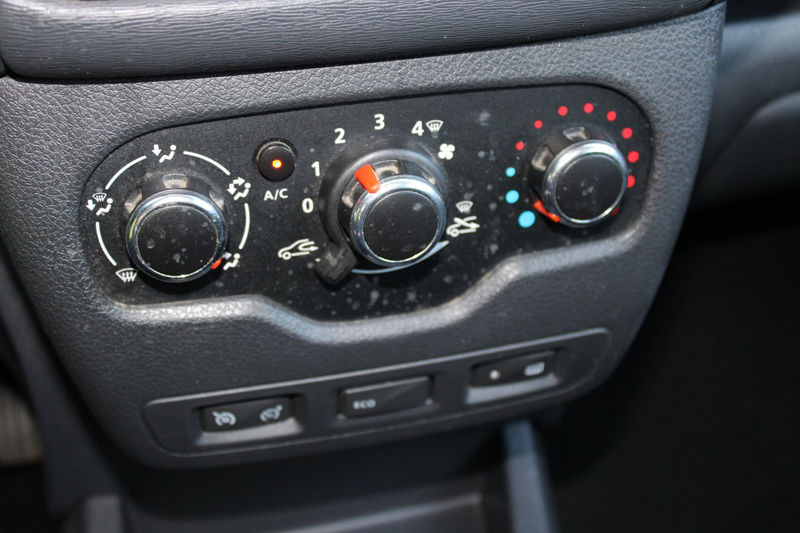 Dacia Lodgy 1.2 TCe Stepway 7p., Airco, Navi, Cruise, Trekhaak — photo 16