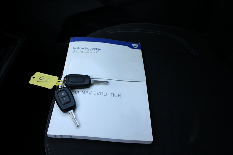 Dacia Lodgy 1.2 TCe Stepway 7p., Airco, Navi, Cruise, Trekhaak — photo 27