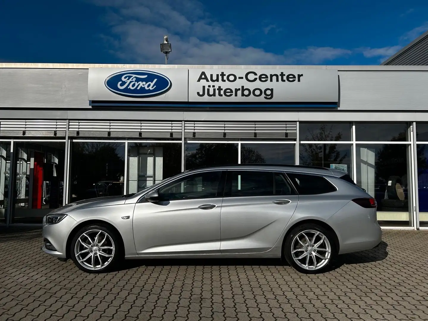 Opel Insignia B Sports Tourer Edition*PDC*NAVI* Zilver - 1