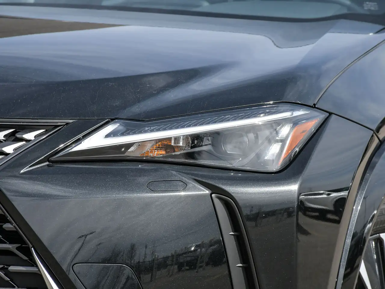 Lexus UX снимка Lexus UX