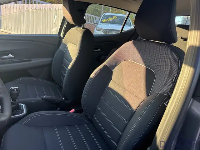 Dacia Sandero view 14