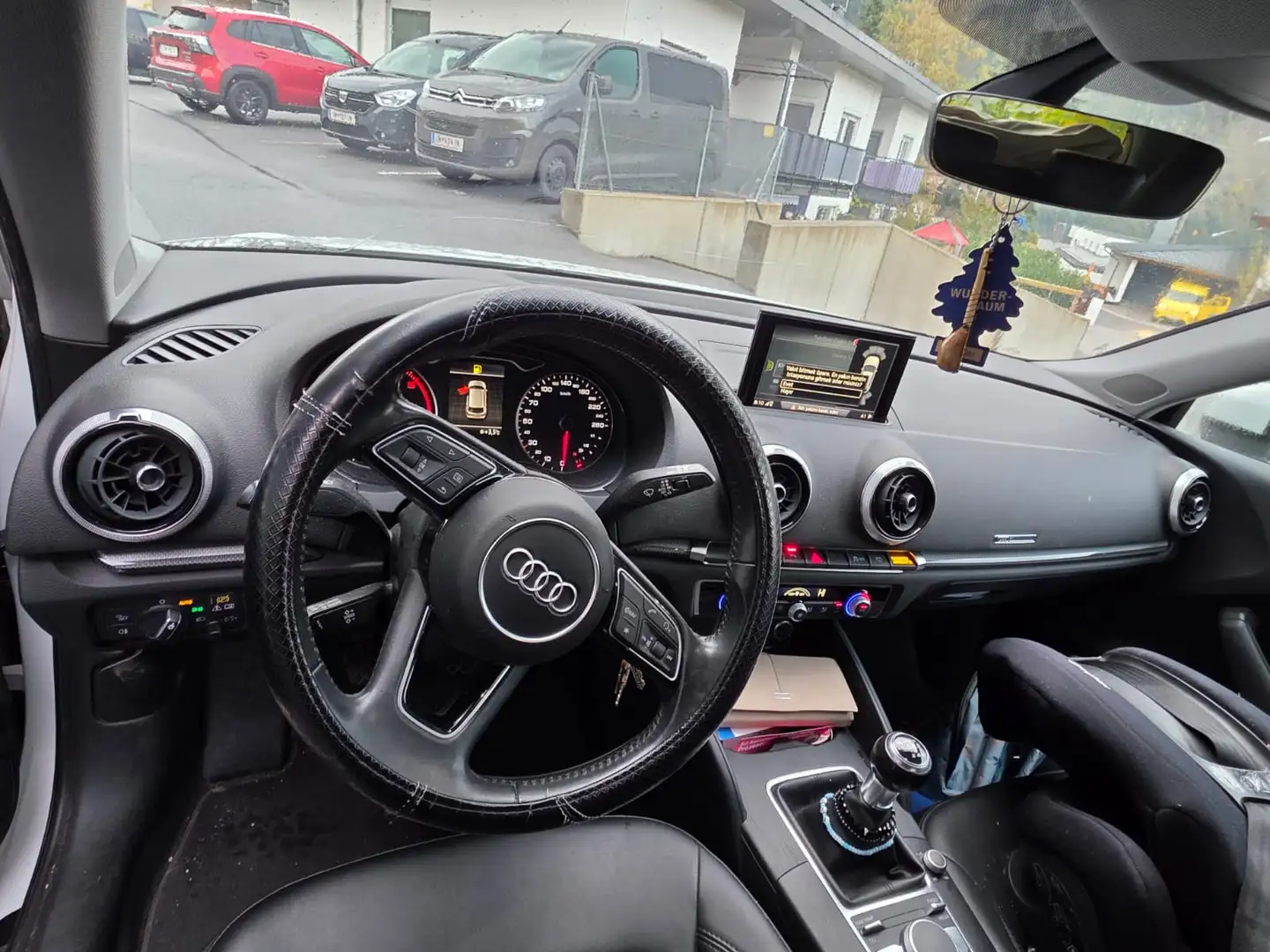 Audi A3 A3 SB 1,6 TDI Weiß - 1