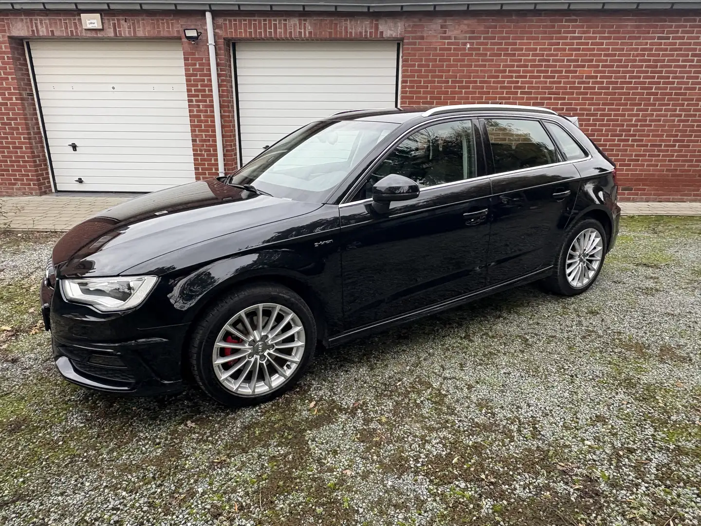 Audi A3 A3 1.4 TFSI g-tron Sportback S tronic Top!! Zwart - 1
