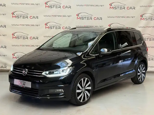 Volkswagen Touran Highline DSG ACC/AHK/LED/KEY/SPUR/TOT/18
