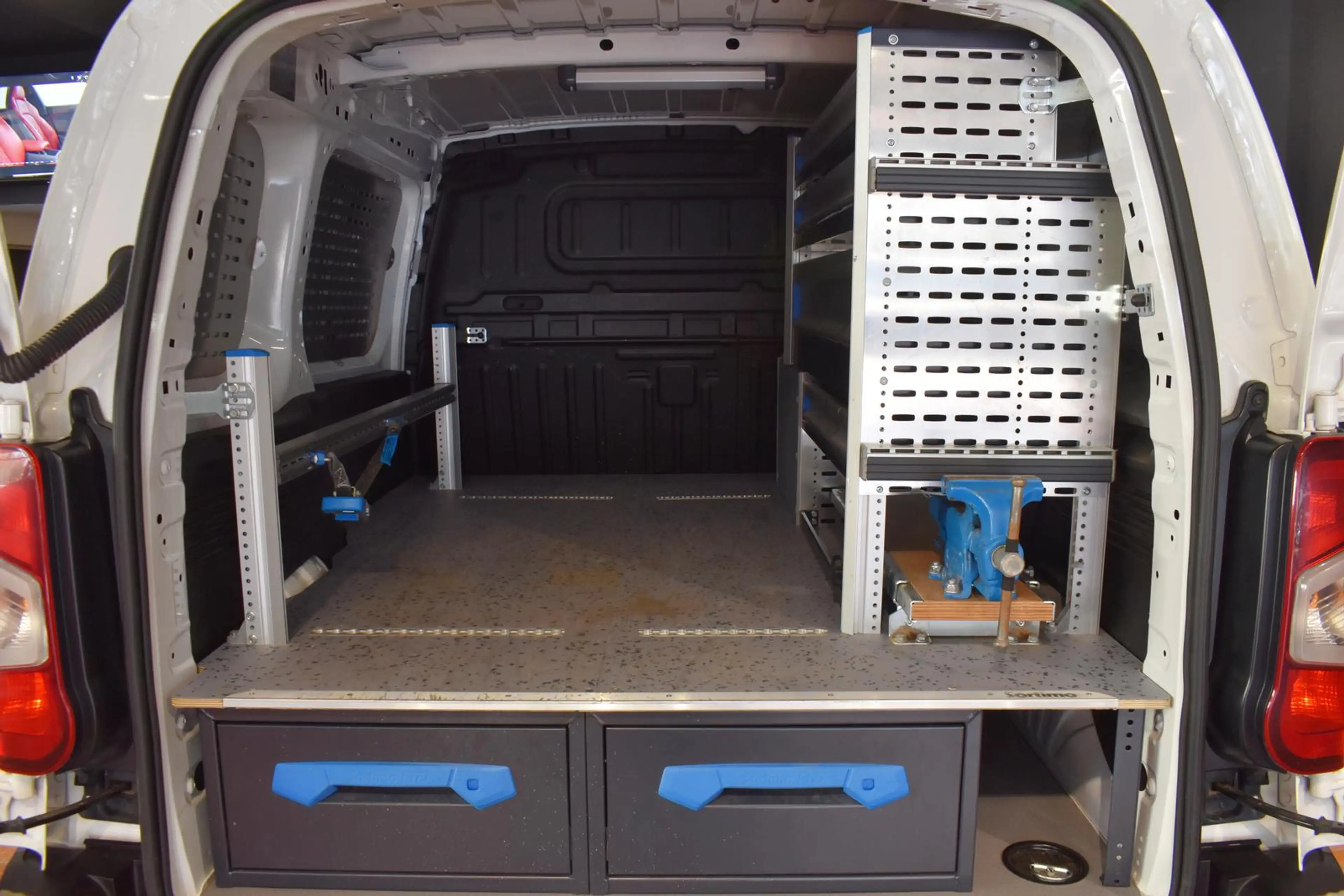Opel Combo CARGO 1.5 D EDITION SORTIMO-WERKSTATT TEMPOMAT SIT — photo 9