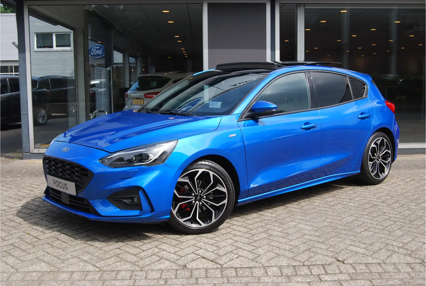 Ford Focus 1.5 EcoBoost ST-Line-X 150pk 5dr PANO.DAK | 18" IN Bleu - 2