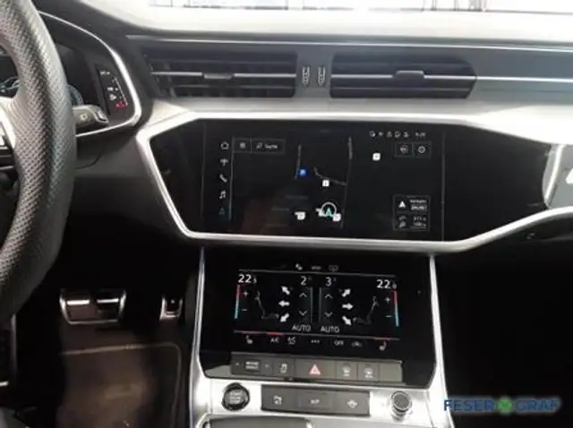 Audi A6 view 8