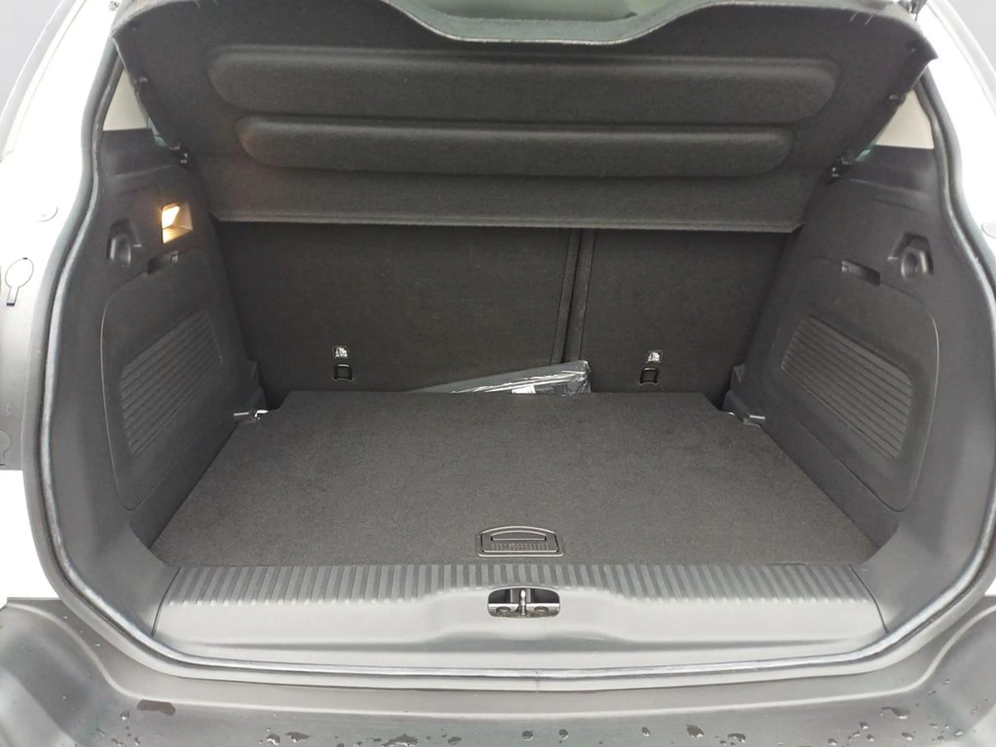 Citroen C3 Aircross PureTech 110 S&S Shine — photo 7