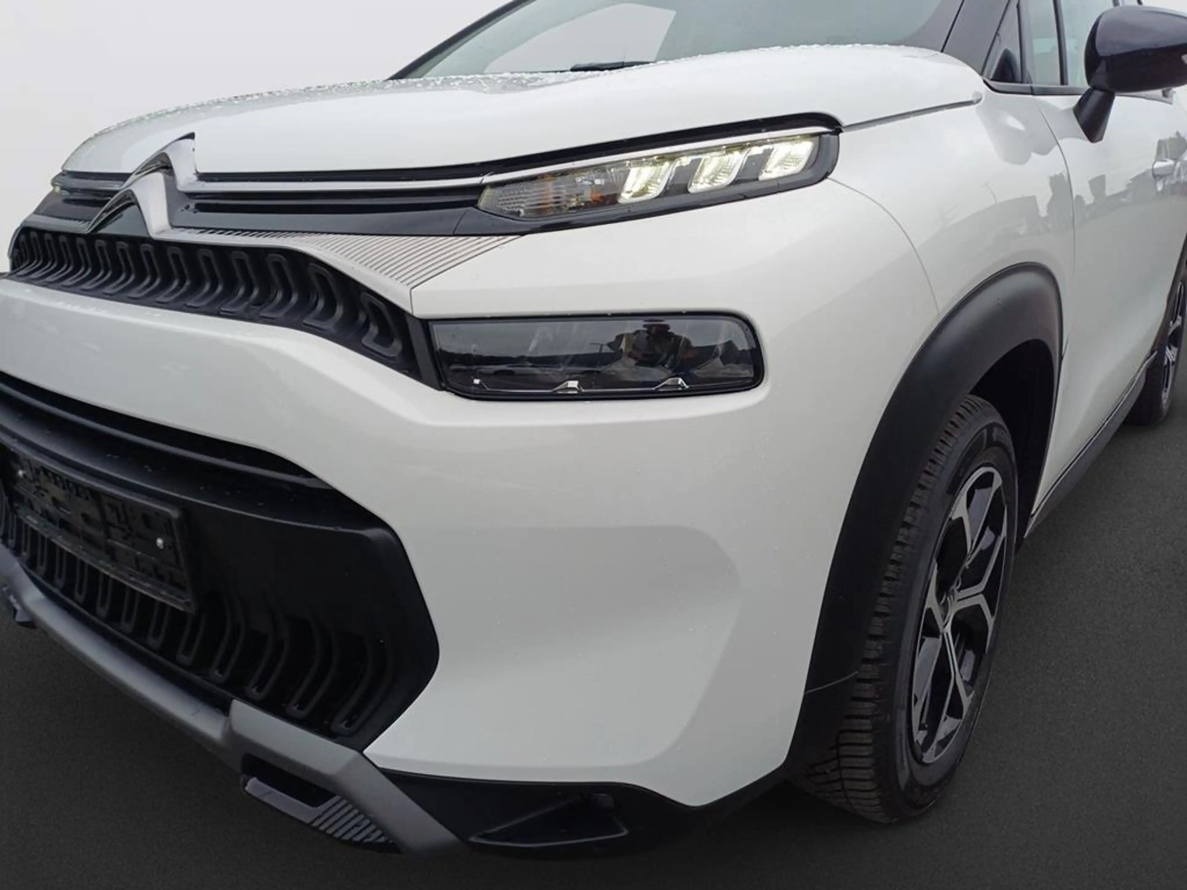 Citroen C3 Aircross PureTech 110 S&S Shine — photo 9