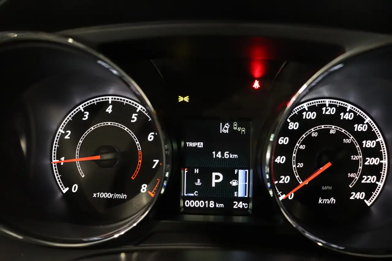 Mitsubishi RVR снимка Mitsubishi RVR