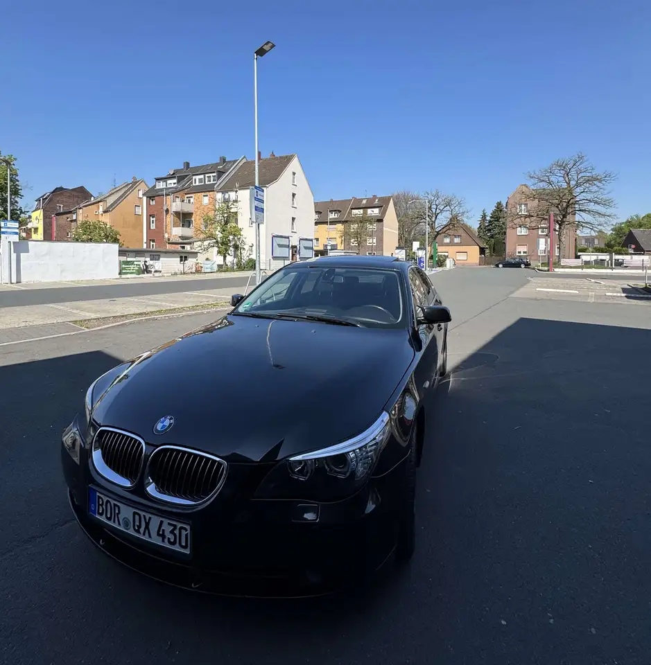 BMW 525