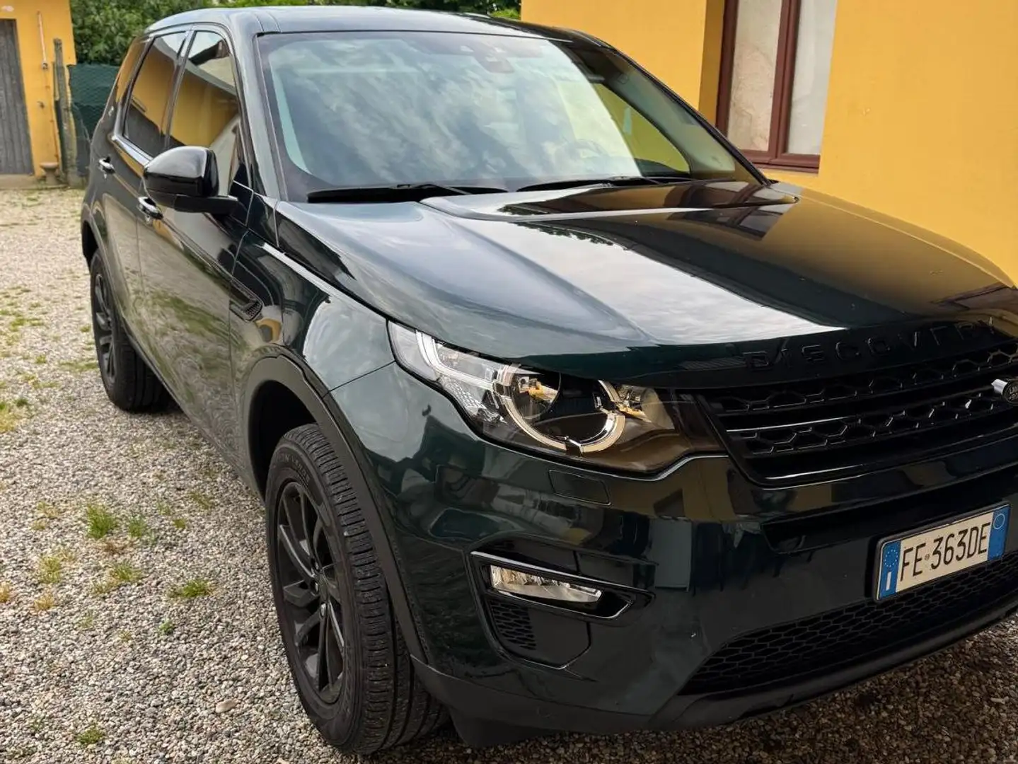Land Rover Discovery Sport Discovery Sport I 20162.0 td4 Hy awd 150cv auto Verde - 2