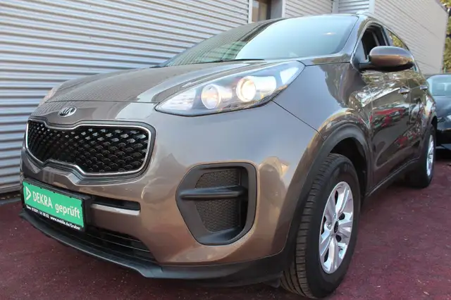 Kia Sportage EDITION 7 KLIMA ALU 6.GANG 2.HAND