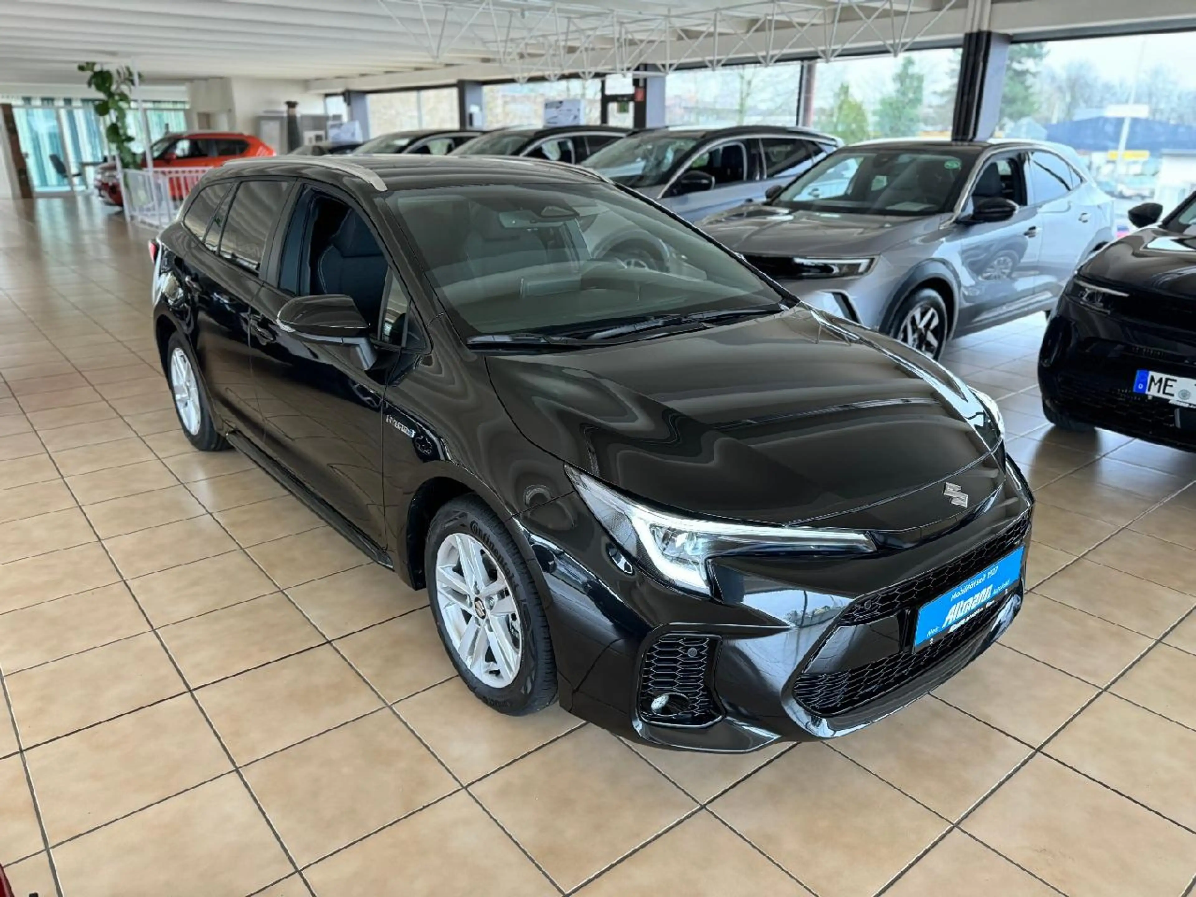 Suzuki Swace 1.8 Hybrid Comfort+ Kamera, nicht gefahren — photo 4