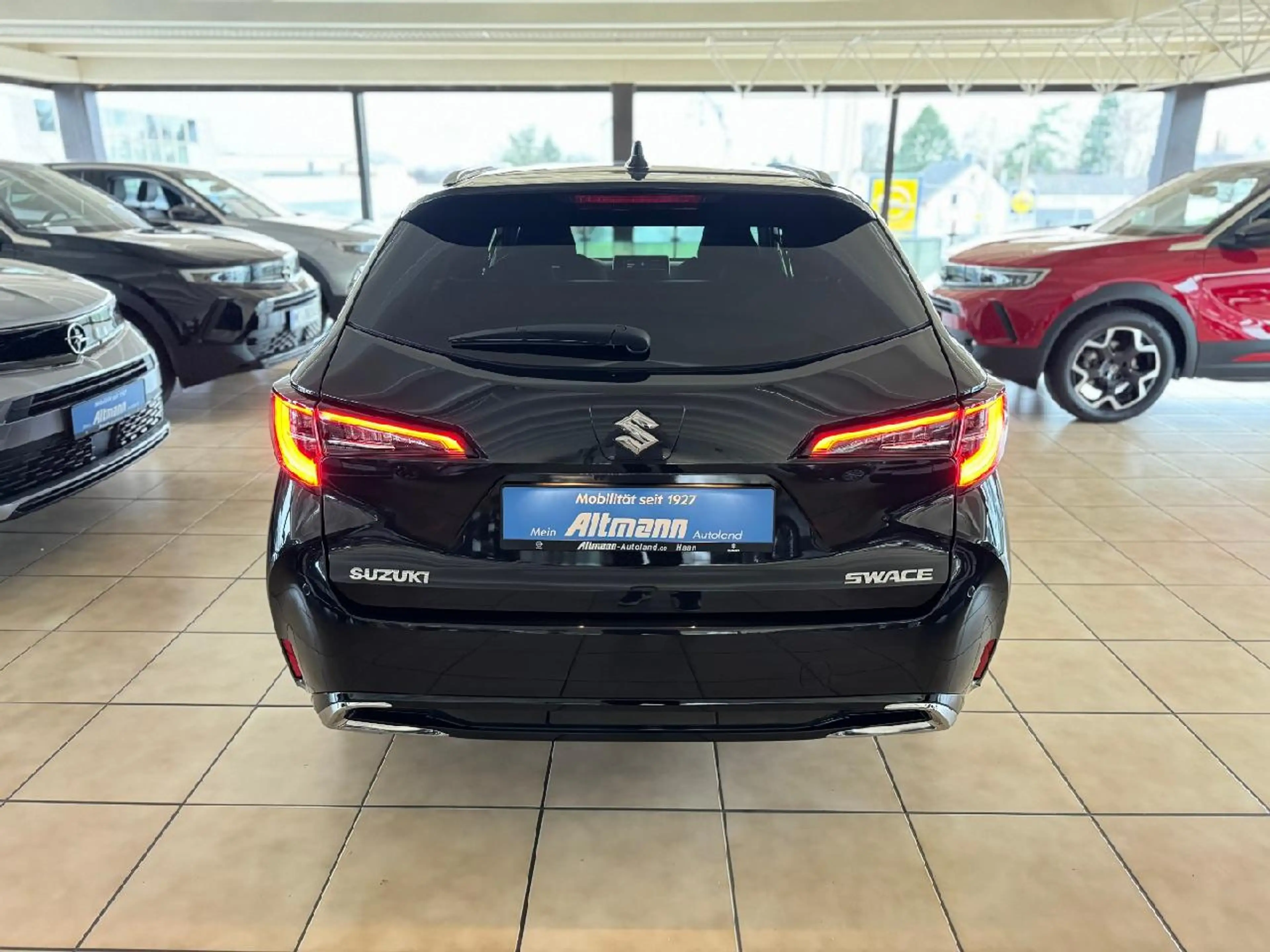 Suzuki Swace 1.8 Hybrid Comfort+ Kamera, nicht gefahren — photo 6