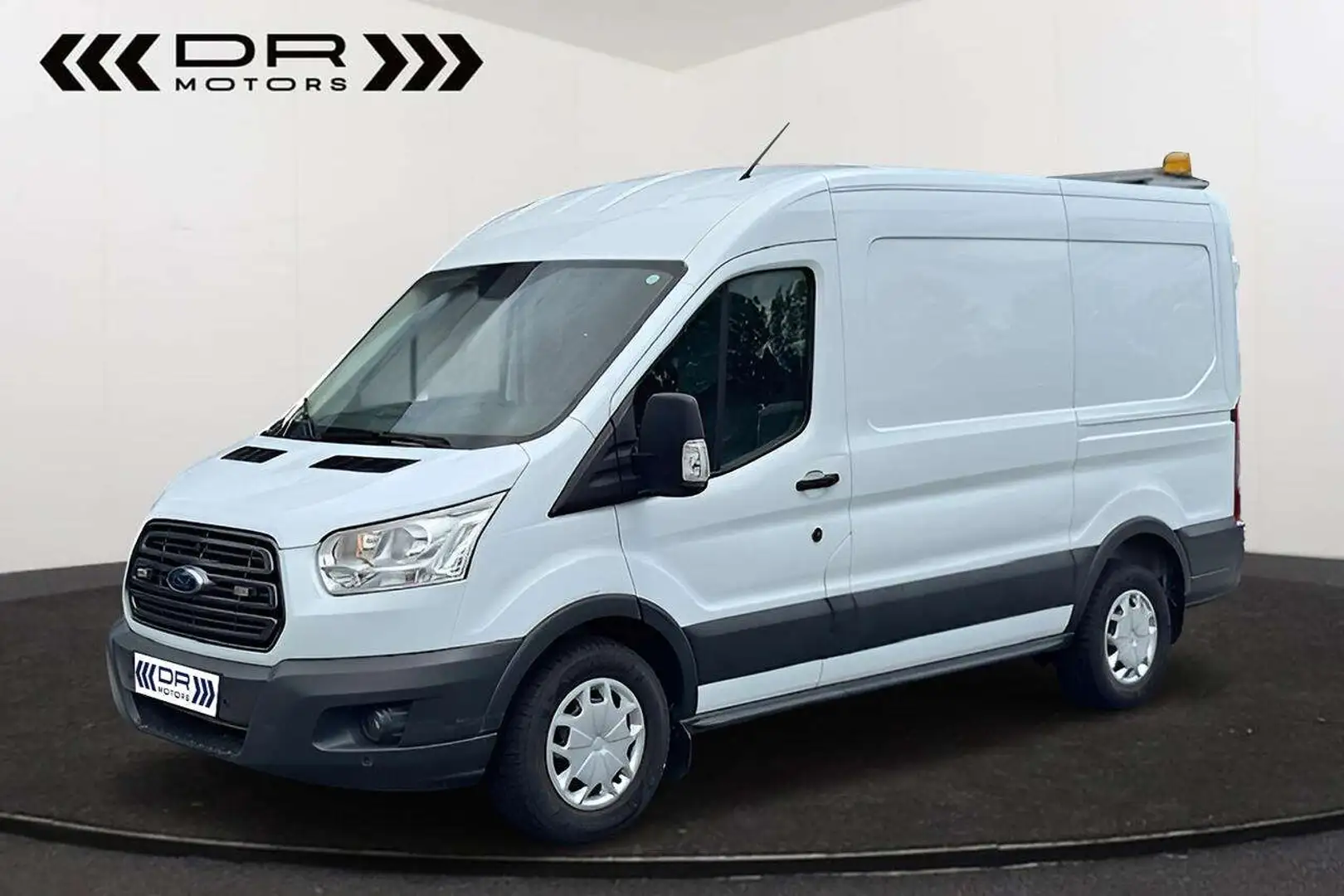 Ford Transit 350M L2H2 RWD TREND - NAVI - 13.632,2€+BTW Blanc - 1