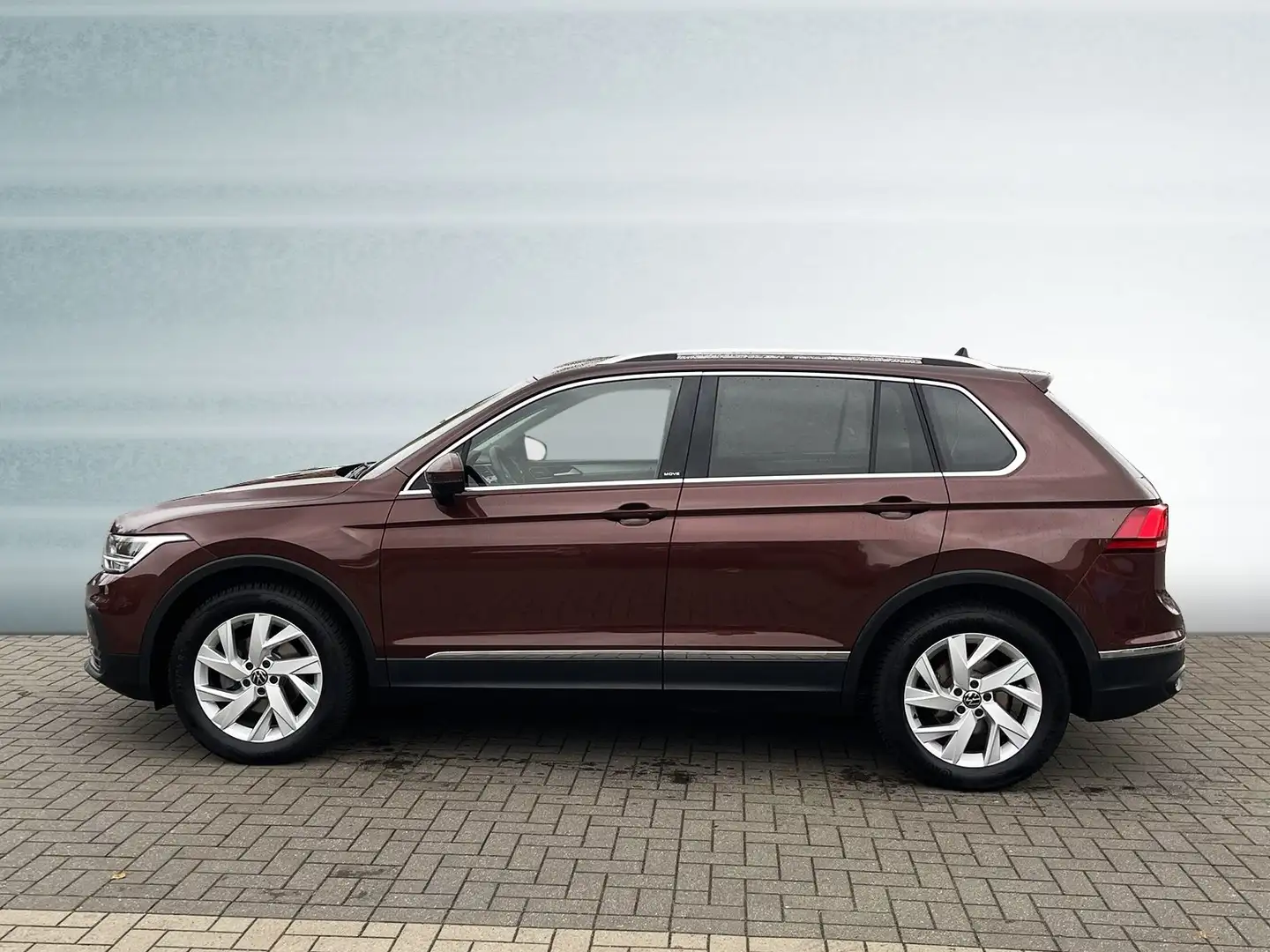 Volkswagen Tiguan 2.0 TDI Move DSG, AHK LED ACC Braun - 2