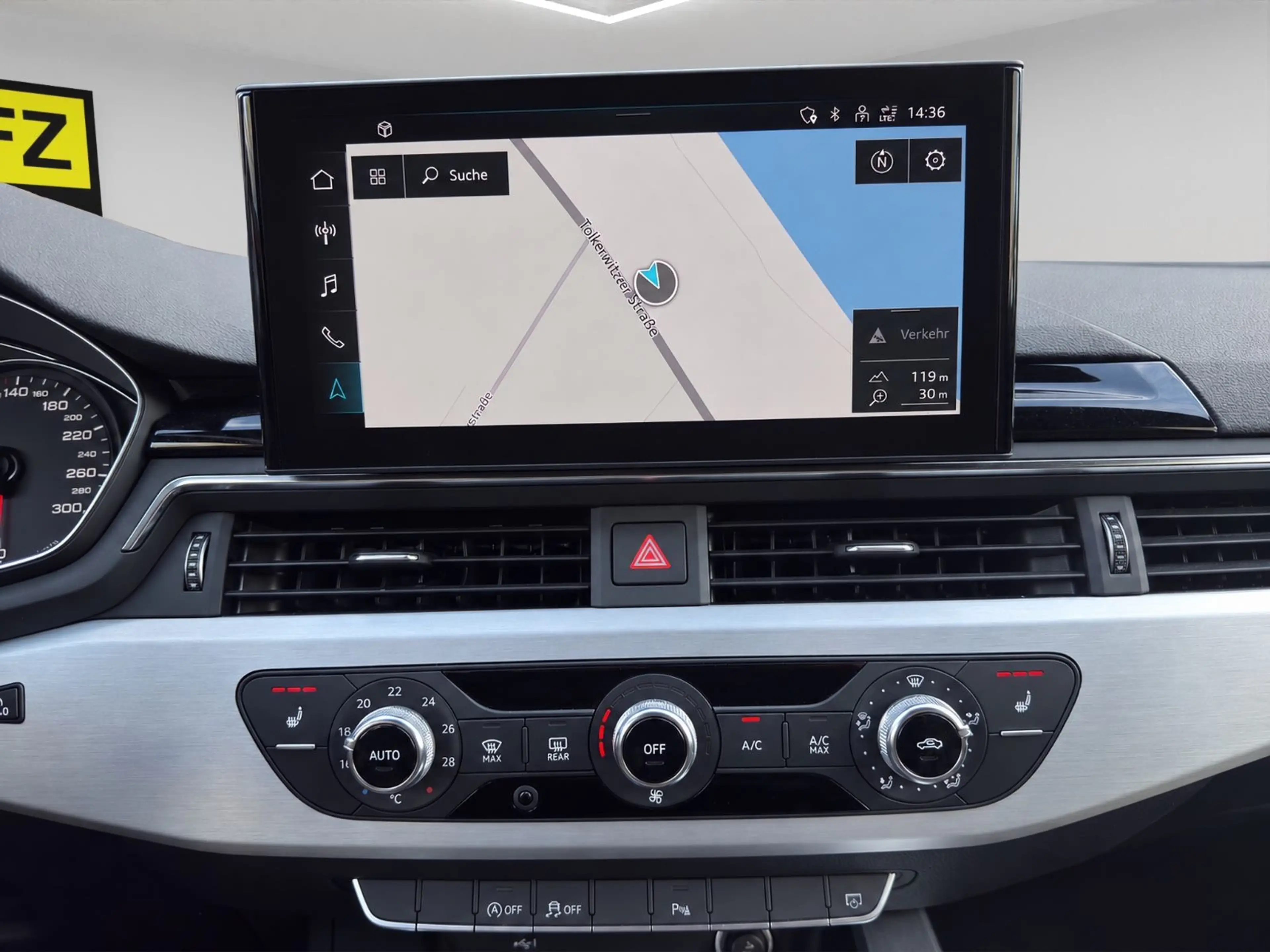 Audi A4 Avant 35 TFSI S line/ Navi Plus/ LED/ DAB — photo 13