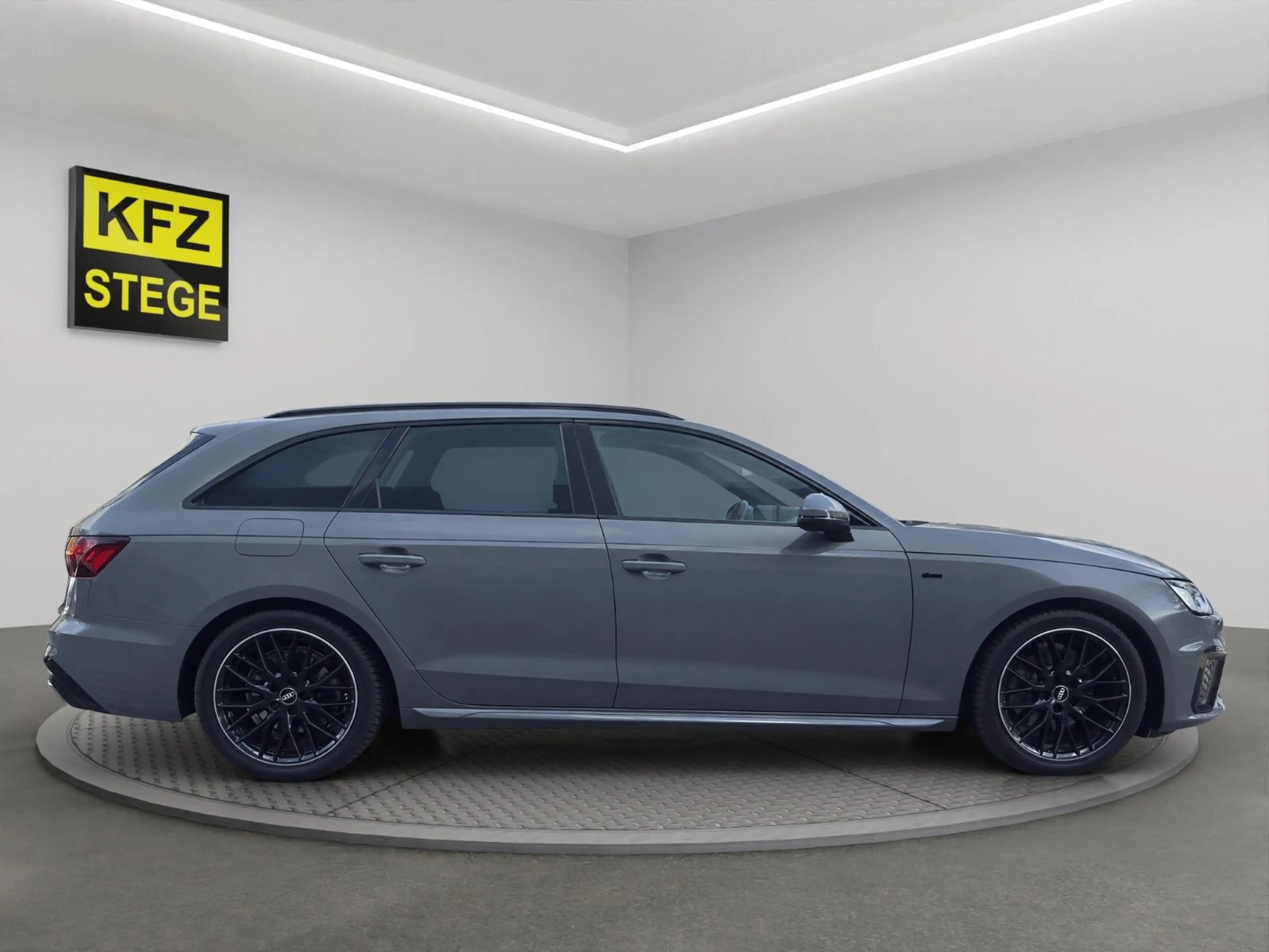 Audi A4 Avant 35 TFSI S line/ Navi Plus/ LED/ DAB — photo 6