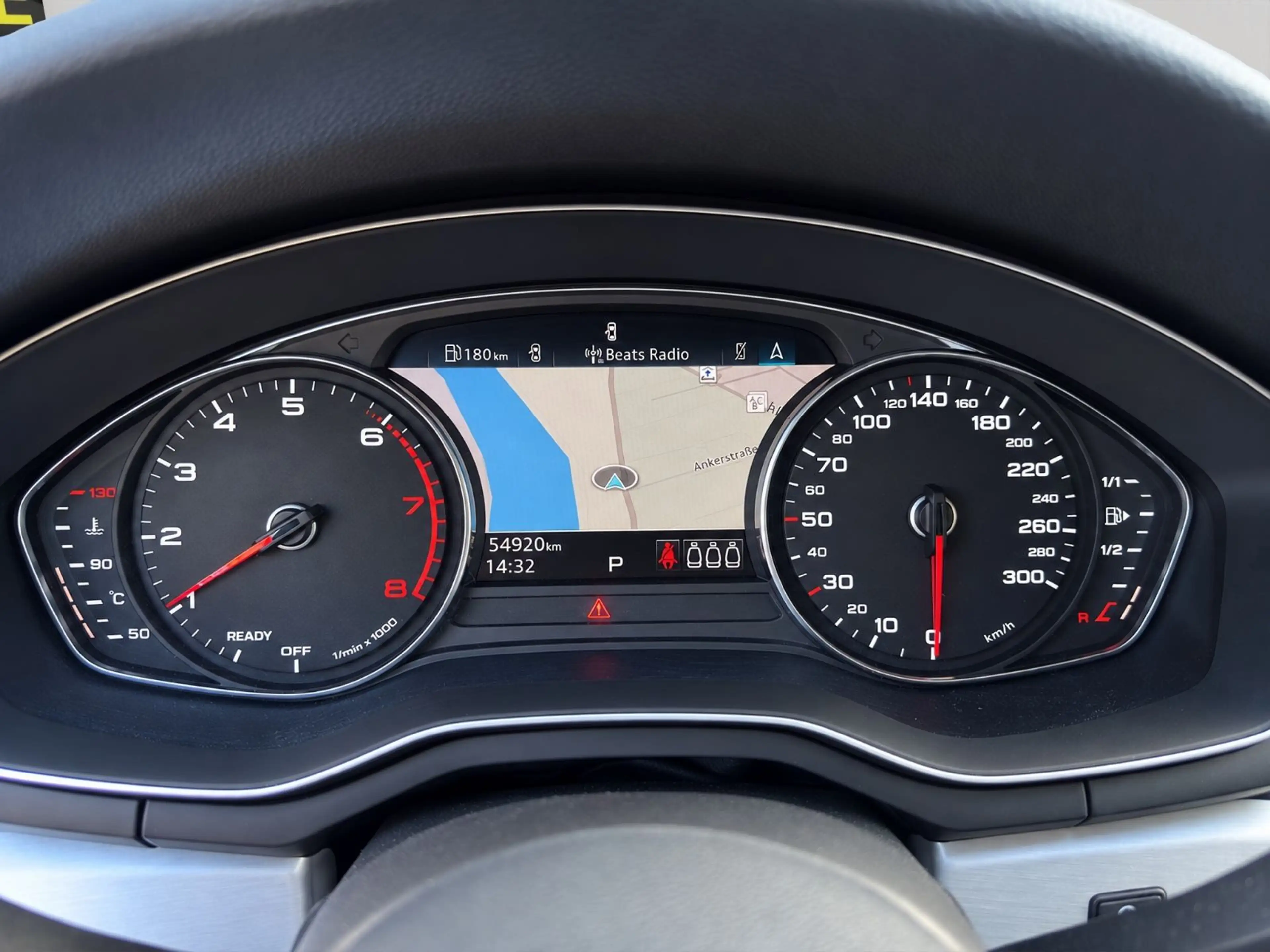 Audi A4 Avant 35 TFSI S line/ Navi Plus/ LED/ DAB — photo 14