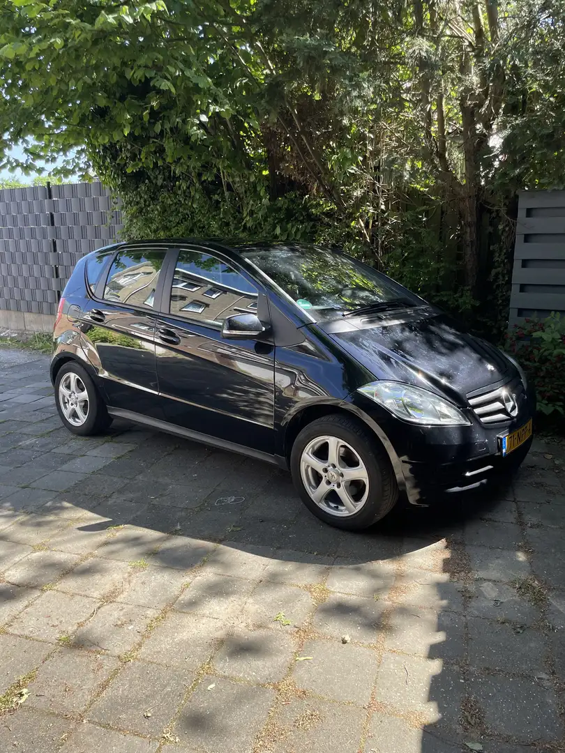 Mercedes-Benz A 160 BlueEFF Classic Negro - 1