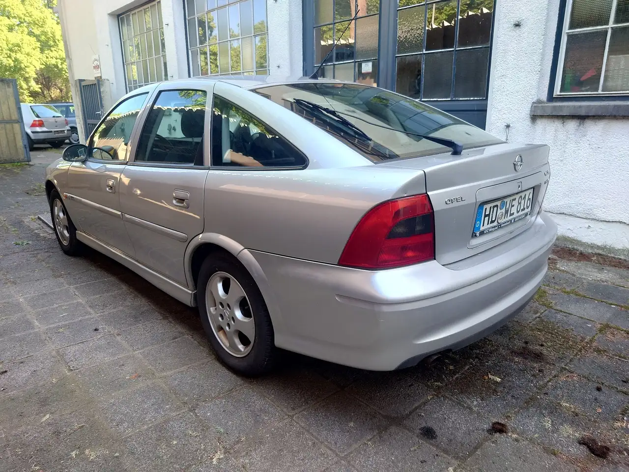 Opel Vectra 1.8 Edition 100 Fliesheck 1 Hd kein Rost, foto 2