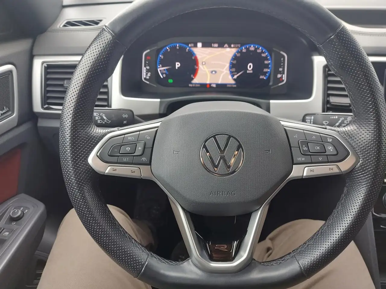 Volkswagen Atlas снимка Volkswagen Atlas