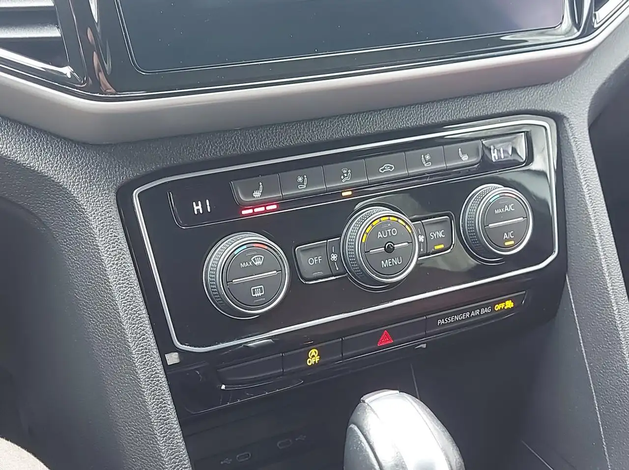 Volkswagen Atlas снимка Volkswagen Atlas