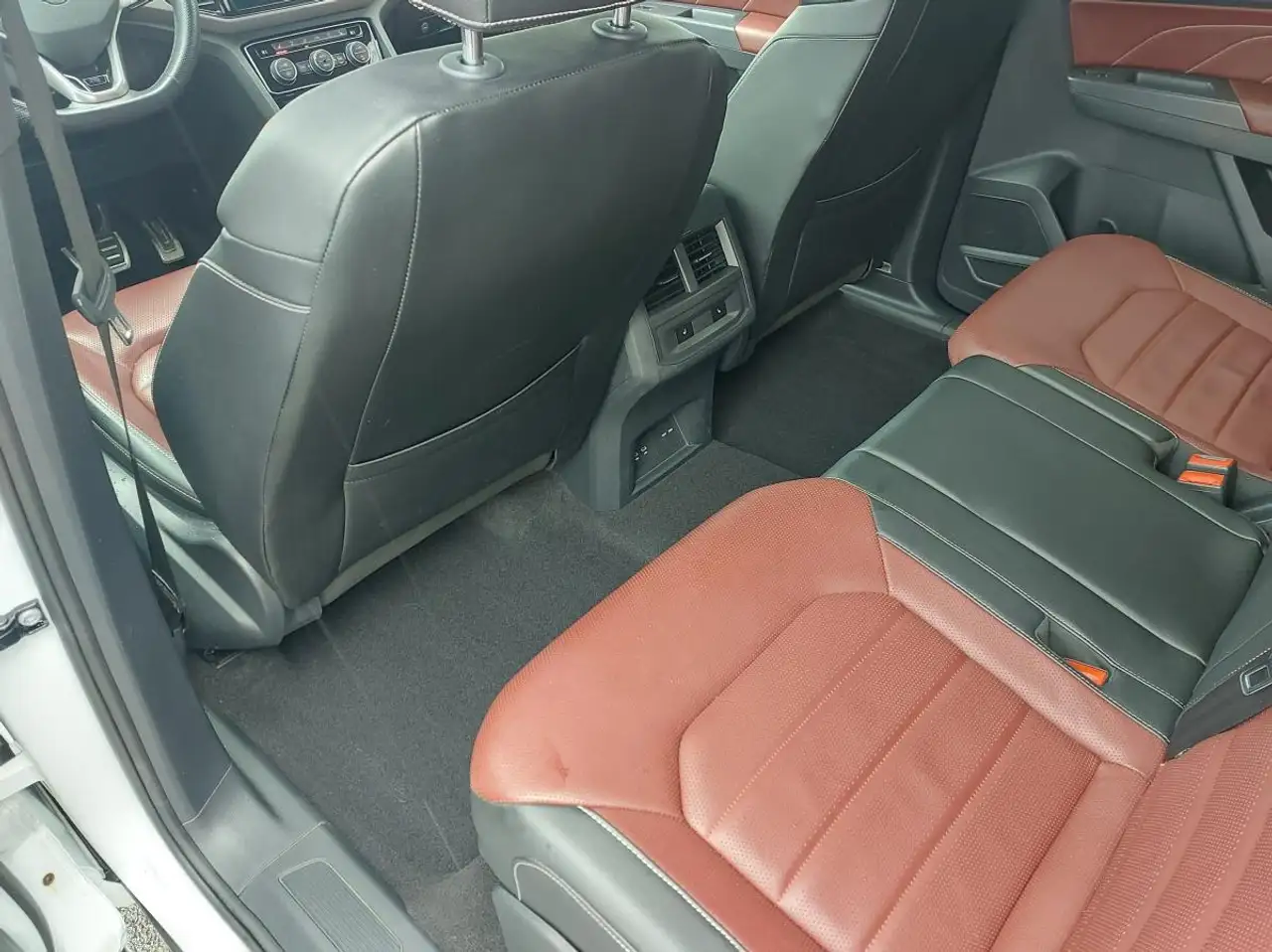 Volkswagen Atlas снимка Volkswagen Atlas