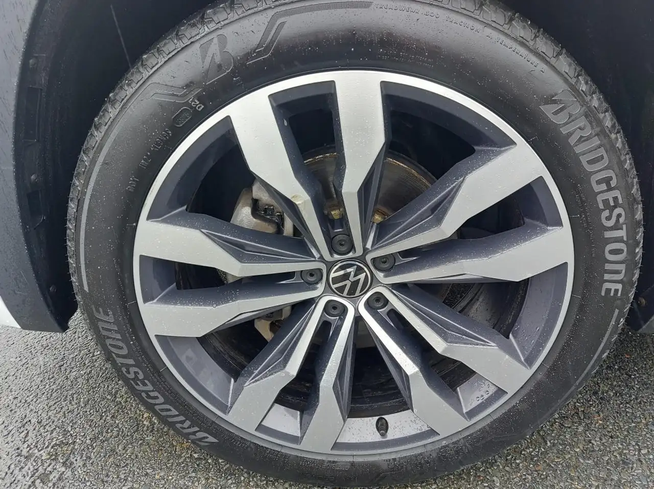 Volkswagen Atlas снимка Volkswagen Atlas