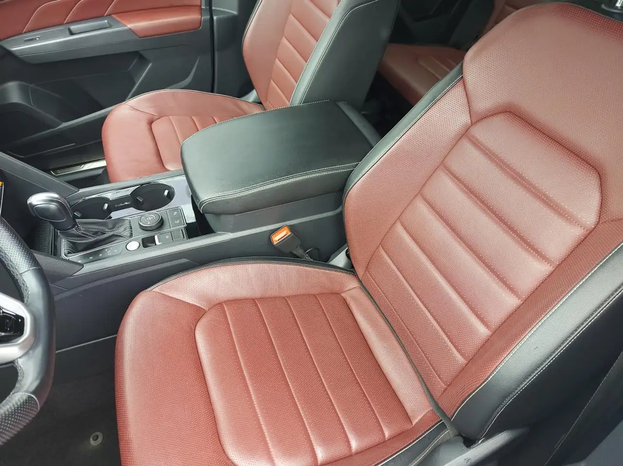 Volkswagen Atlas снимка Volkswagen Atlas