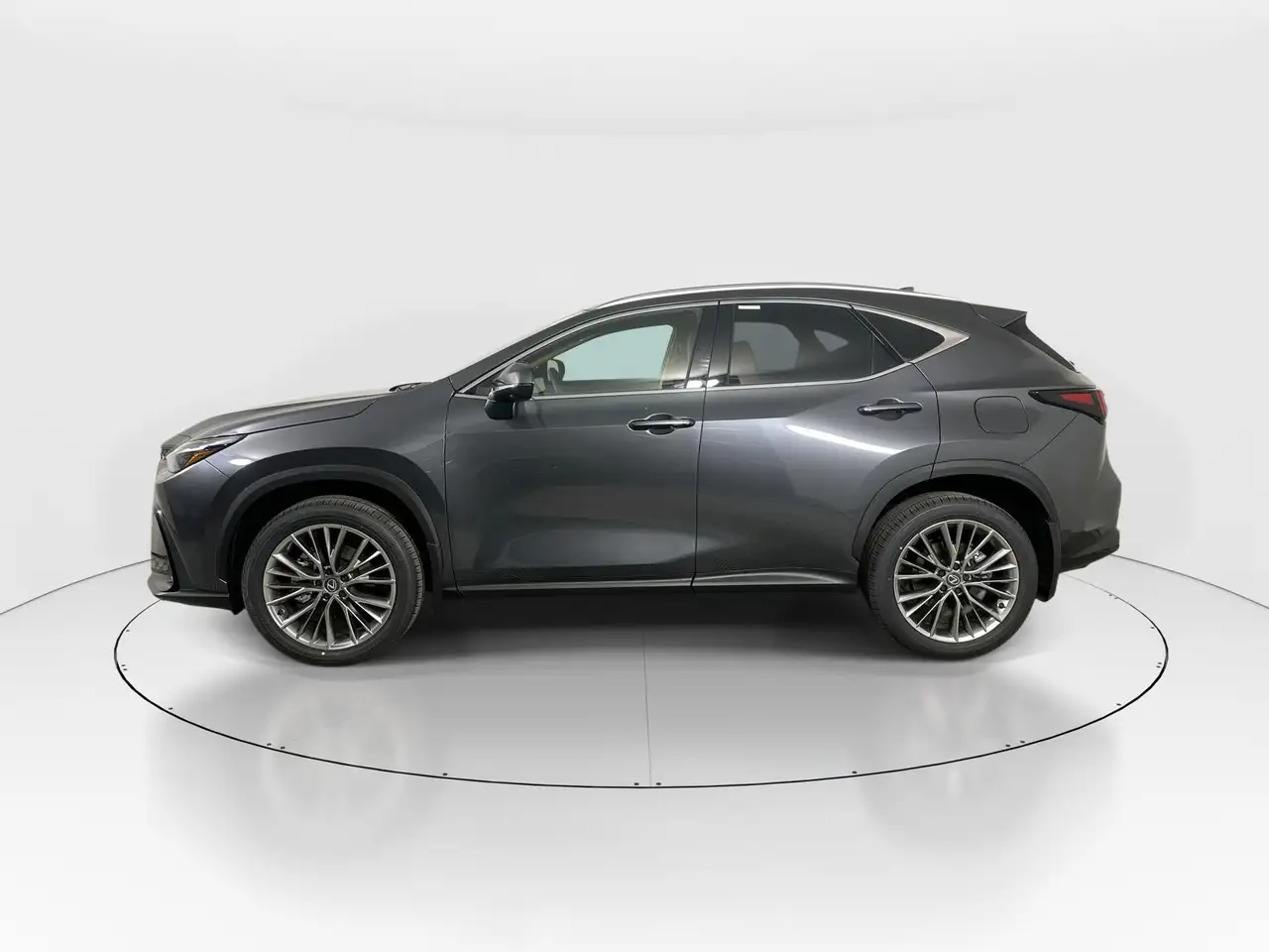 Lexus NX снимка Lexus NX