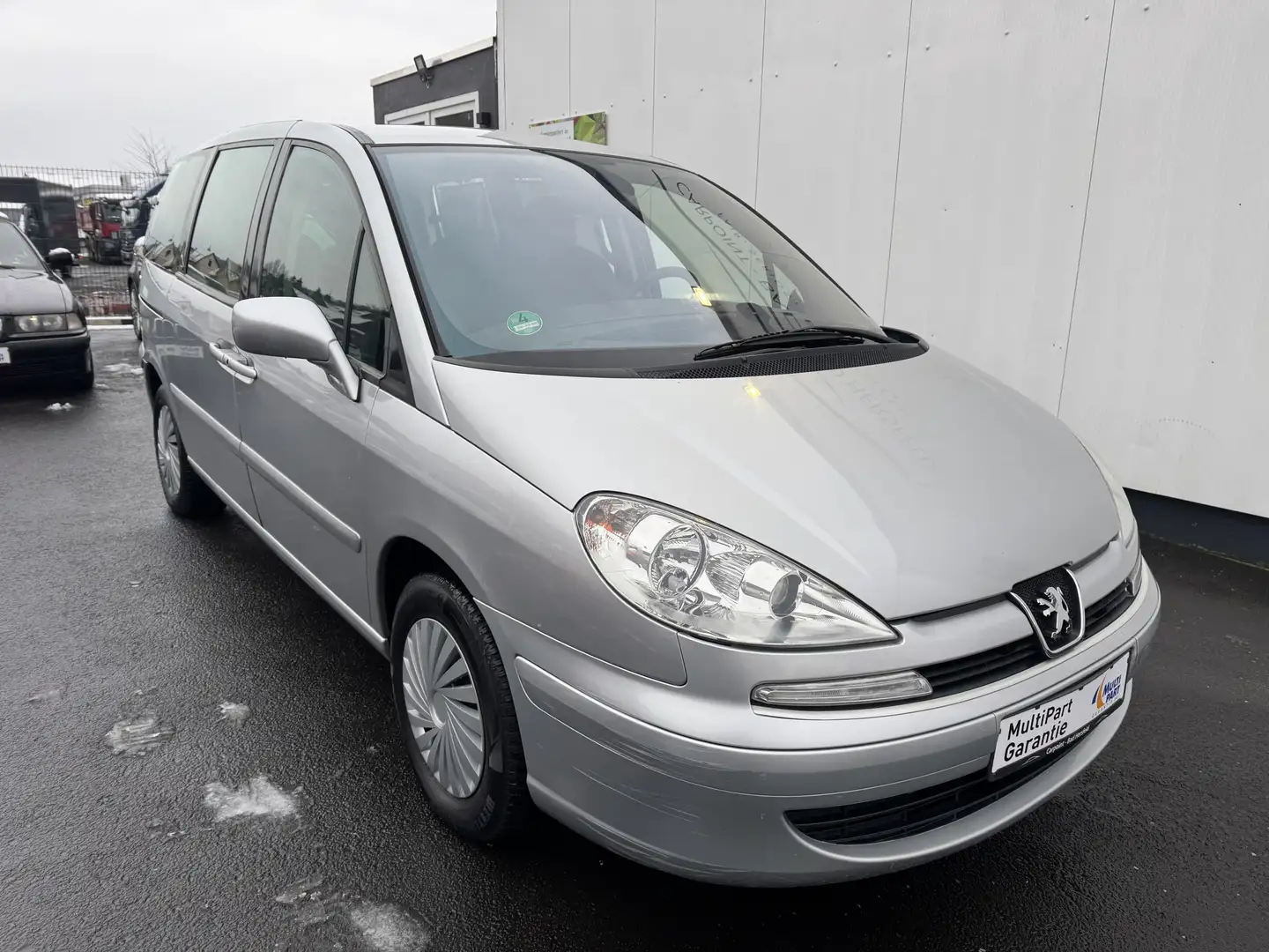 Peugeot 807 Tendance| KLIMAA.| 7SITZER| 2.HAND| TÜV| Silber - 2