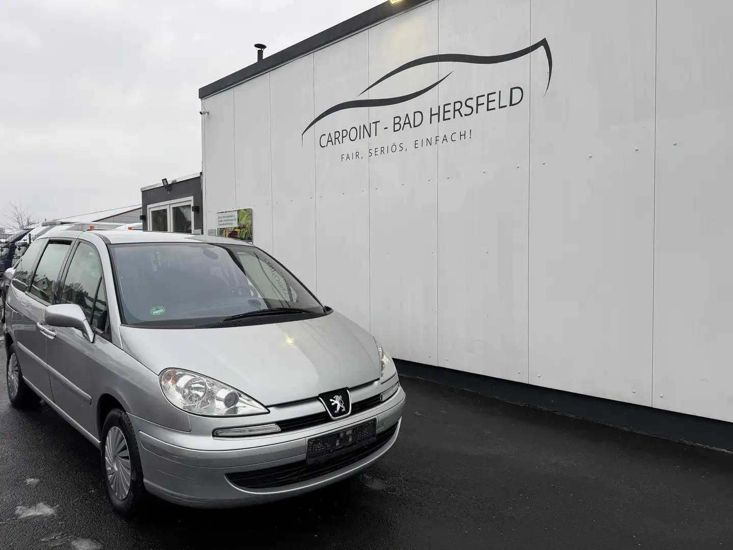 Peugeot 807 Tendance| KLIMAA.| 7SITZER| 2.HAND| TÜV| Silber - 1