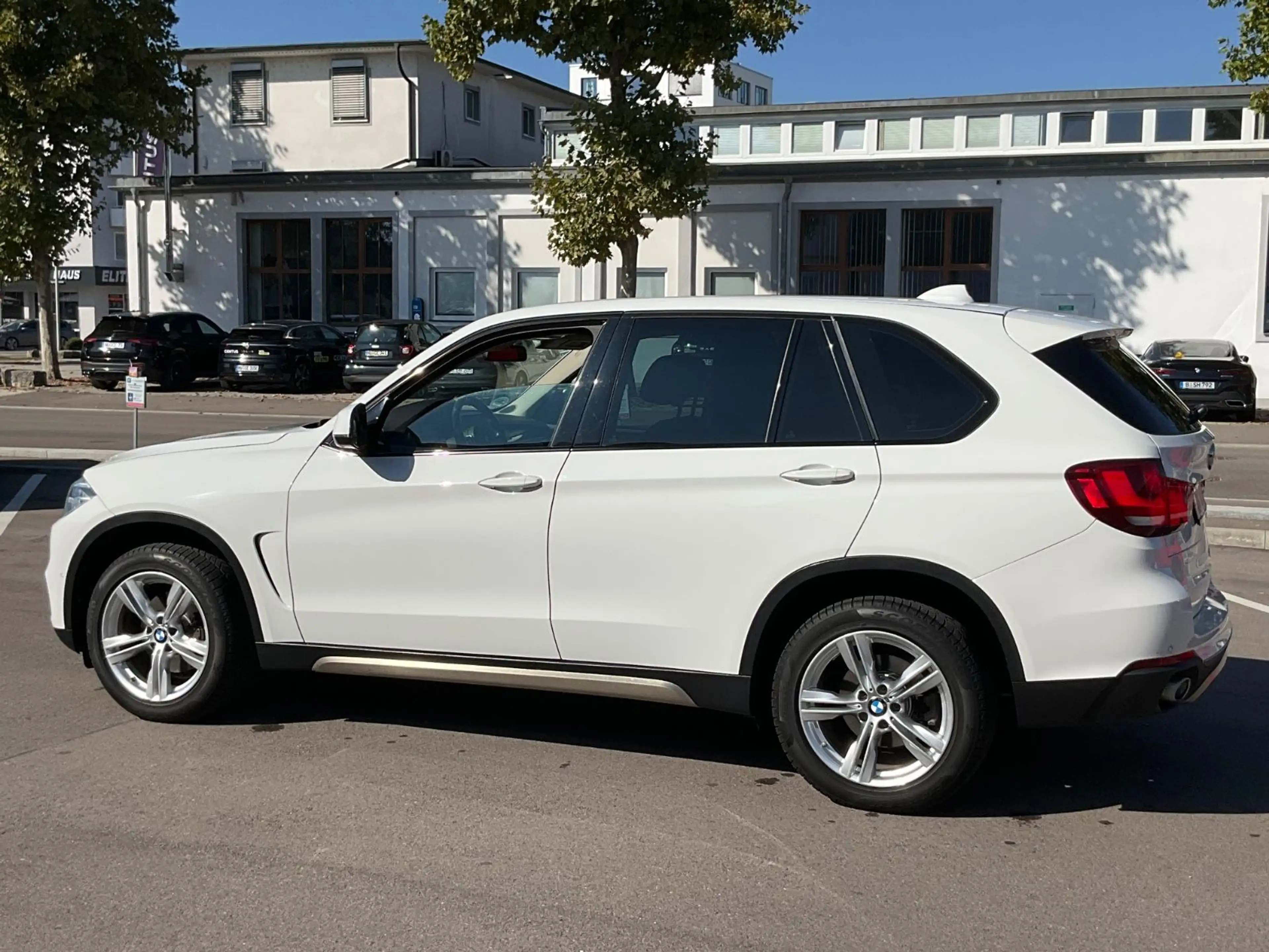 BMW X5 xDrive 30d . Heud-Up . 360 . LED . ATM 30 Tkm — photo 9