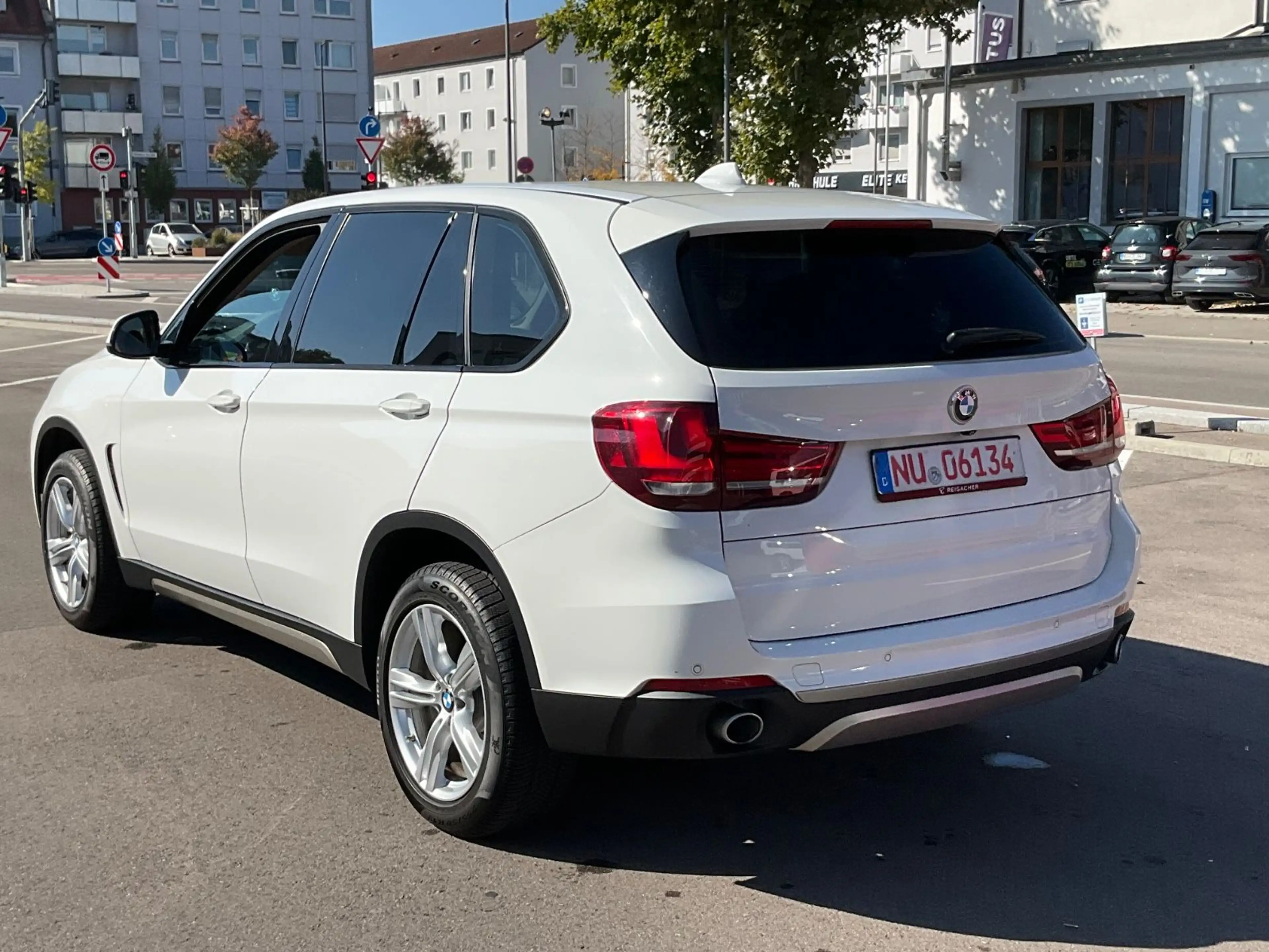 BMW X5 xDrive 30d . Heud-Up . 360 . LED . ATM 30 Tkm — photo 8