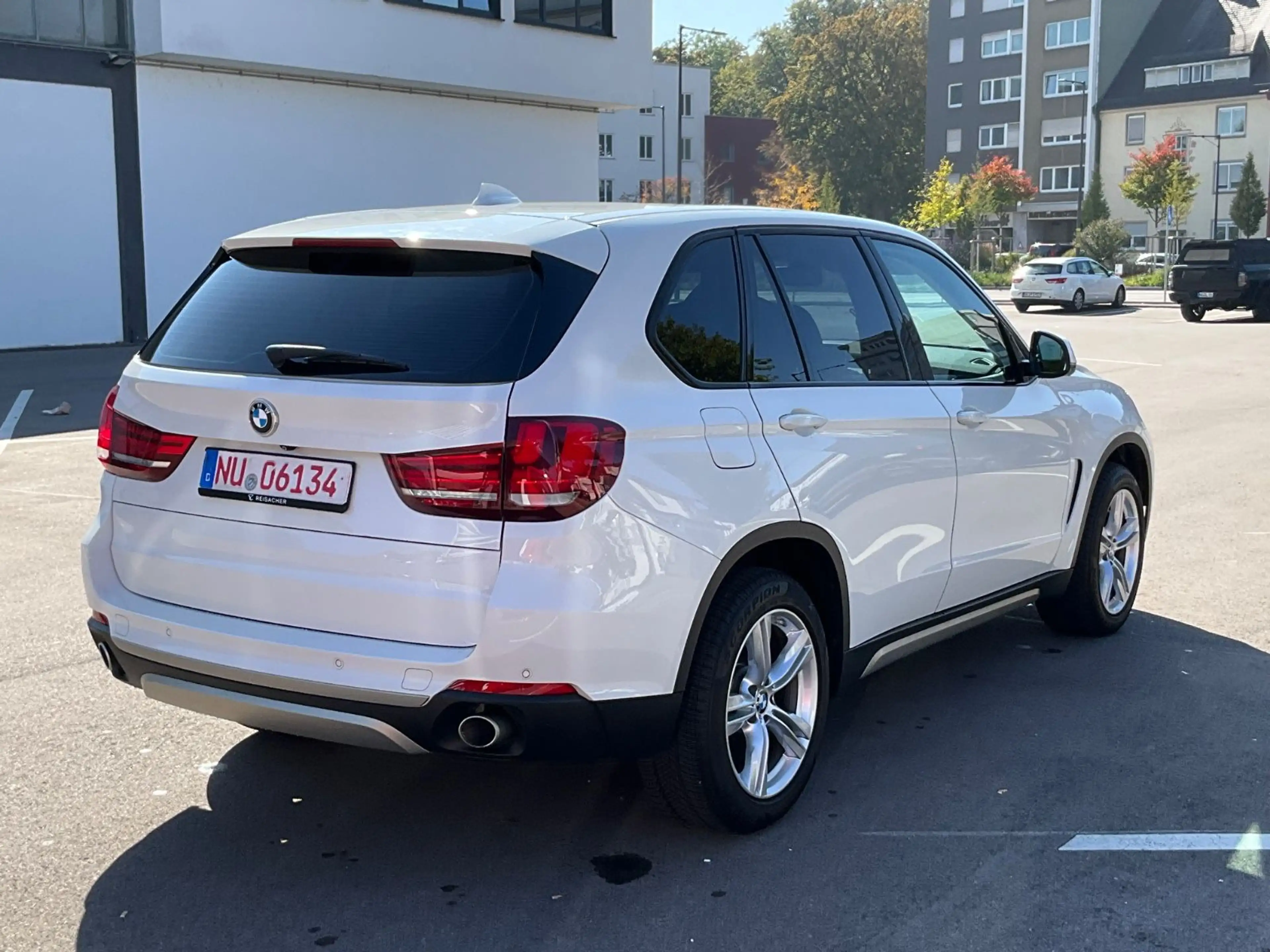 BMW X5 xDrive 30d . Heud-Up . 360 . LED . ATM 30 Tkm — photo 6
